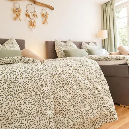 Lägenhet Altstadt-juwel Mit Terrasse & Parkplatz Und 2 Kingsize-betten *